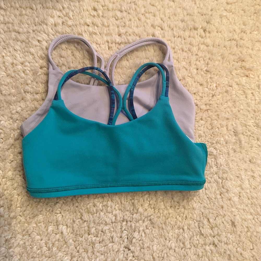Ivivva - lot of 2 bras - size 8 - excellent condition
